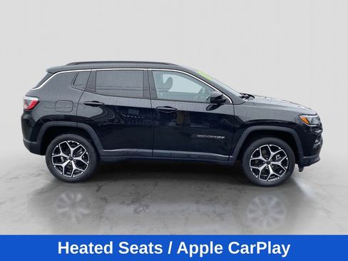 Used 2025 Jeep Compass Limited AWD/4WD image 9