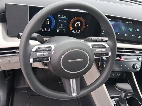 New 2026 Hyundai Tucson SEL image 24