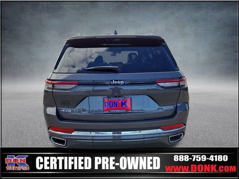 Certified 2022 Jeep Grand Cherokee Overland w/ Luxury Tech Group IV image 7