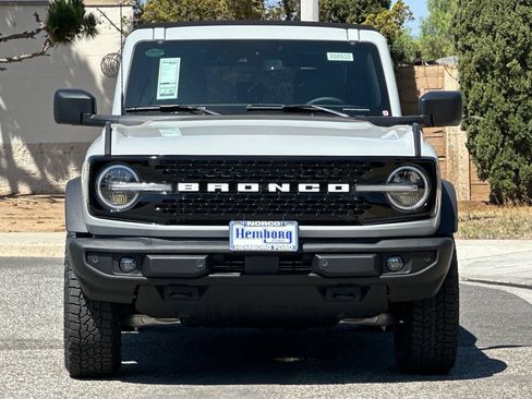 New 2026 Ford Bronco Outer Banks AWD/4WD image 9