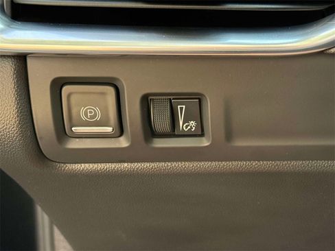 Used 2021 Cadillac XT4 Sport w/ Cold Weather Package image 30