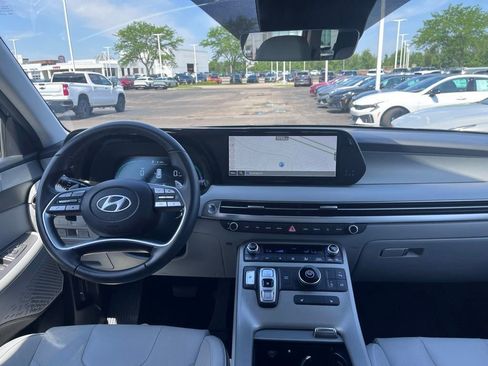 Used 2025 Hyundai Palisade SEL FWD image 21