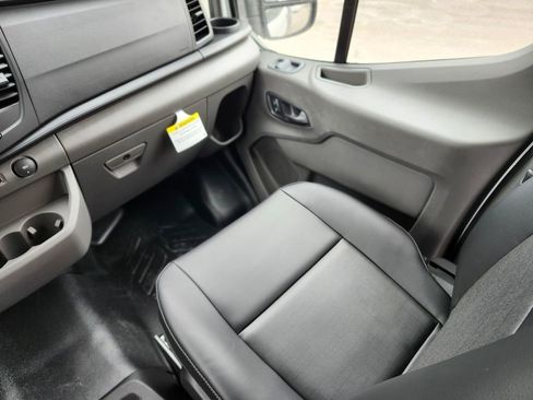 New 2026 Ford Transit 250 Low Roof image 15