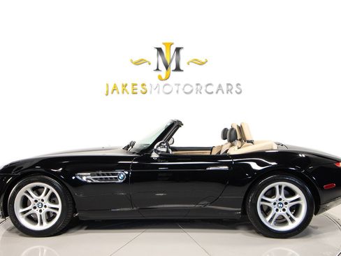 Used 2000 BMW Z8 RWD image 2