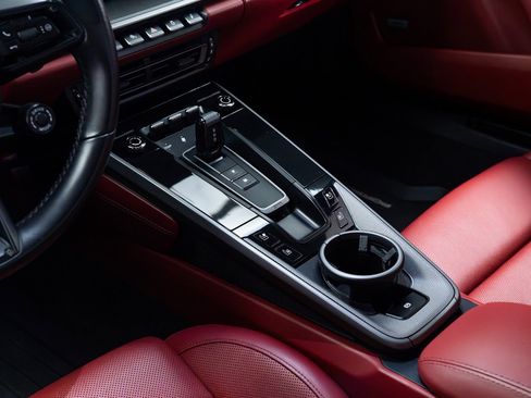 Used 2020 Porsche 911 Carrera S image 15