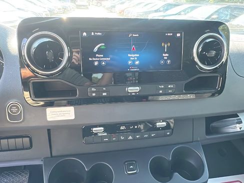Used 2023 Mercedes-Benz Sprinter 3500 w/ Parking Package image 17