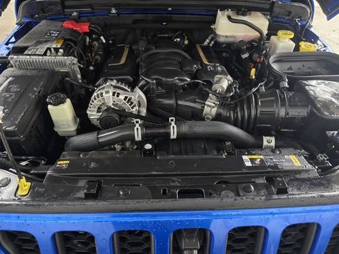 Used 2021 Jeep Wrangler Unlimited Rubicon w/ Dual Top Group image 24