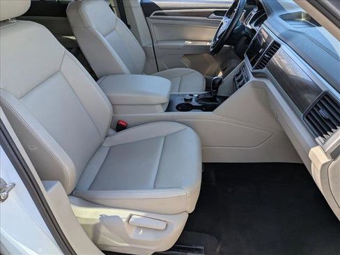 Used 2018 Volkswagen Atlas SE AWD/4WD image 27