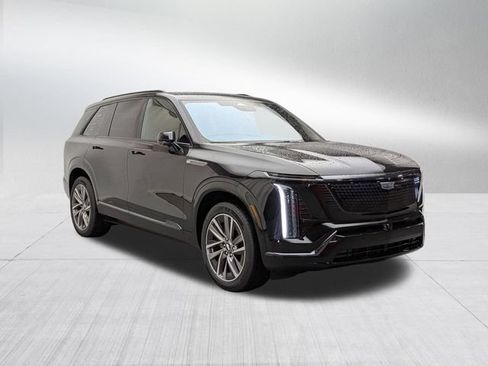 Used 2026 Cadillac Vistiq Sport w/ LPO, Floor Liner Package AWD/4WD image 3