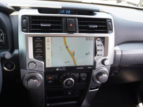 Used 2020 Toyota 4Runner SR5 Premium w/ Moonroof Package RWD image 16