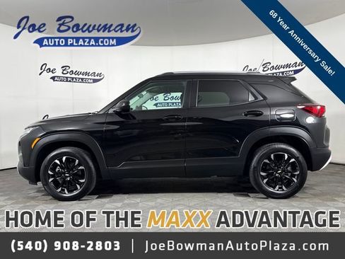 Used 2023 Chevrolet TrailBlazer LT AWD/4WD image 1