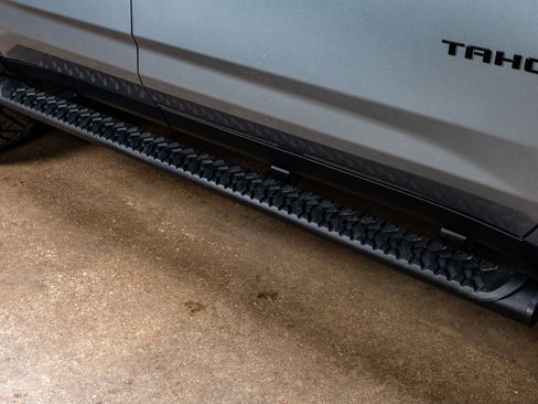 Used 2025 Chevrolet Tahoe Z71 w/ Z71 Off-Road Package image 13