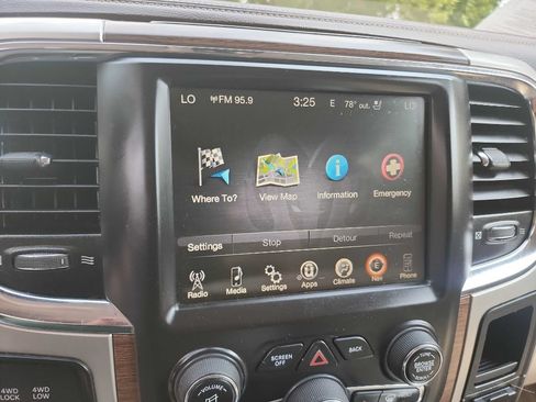 Used 2016 RAM 2500 Laramie w/ Protection Group AWD/4WD image 26