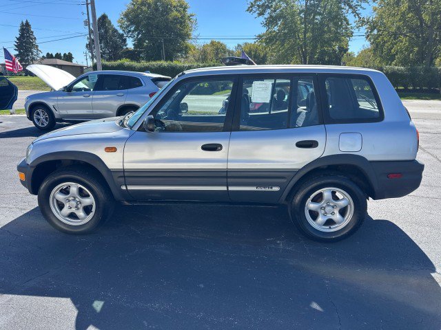 Used 1997 Toyota RAV4 2WD 4-Door w/ "L" Pkg image 6