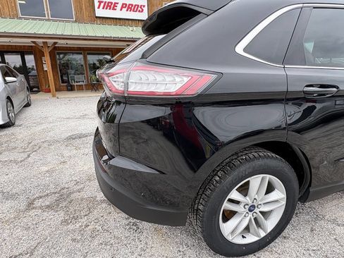 Used 2017 Ford Edge SEL w/ Equipment Group 201A AWD/4WD image 13