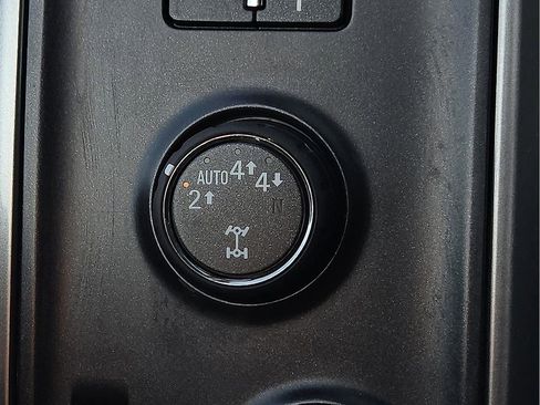 Used 2017 Chevrolet Silverado 1500 LT w/ All Star Edition image 16