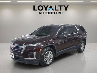 Used 2023 Chevrolet Traverse LT