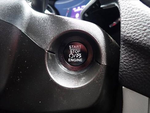Used 2019 Jeep Compass Latitude AWD/4WD image 20