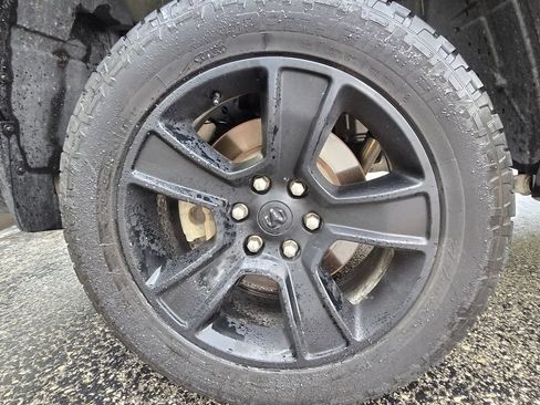 Used 2023 RAM 1500 Big Horn AWD/4WD image 17