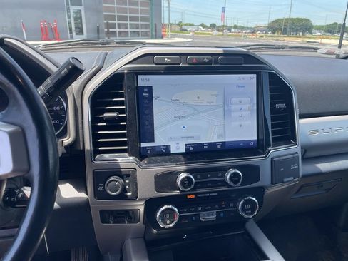 Used 2022 Ford F250 Lariat w/ Black Appearance Package AWD/4WD image 15