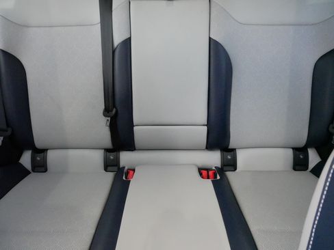Certified 2025 Volkswagen ID.4 Pro S AWD/4WD image 13