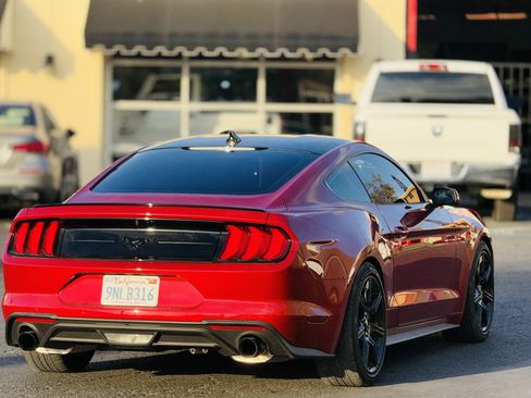 Used 2020 Ford Mustang Coupe w/ Black Accent Package RWD image 13