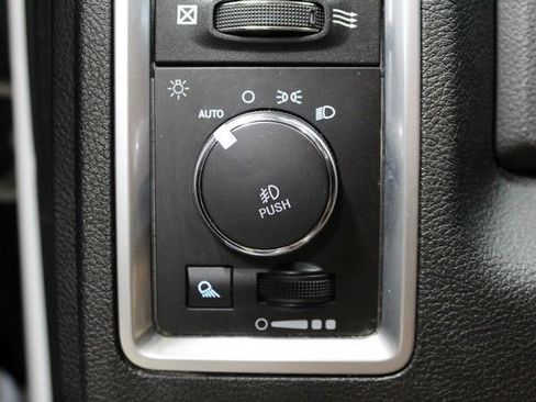 Used 2019 RAM 1500 Big Horn AWD/4WD image 20