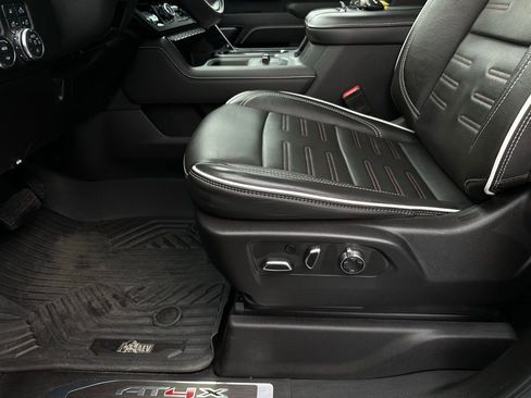 Used 2024 GMC Sierra 2500 AT4X w/ AT4X AEV Edition image 12