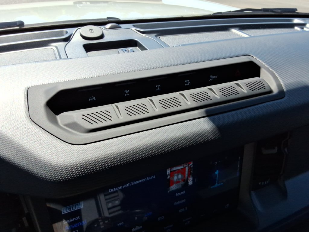 Used 2026 Ford Bronco Badlands w/ Sasquatch Package AWD/4WD image 34
