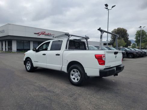 Used 2017 Nissan Titan S RWD image 3
