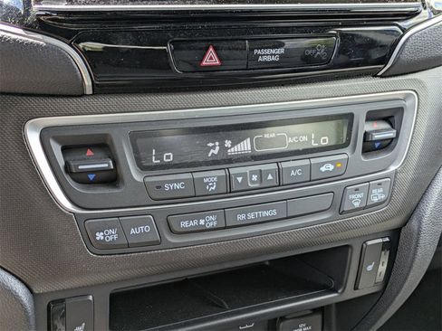 Used 2025 Honda Ridgeline TrailSport image 20