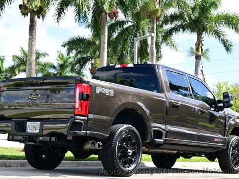 Used 2024 Ford F350 Lariat w/ Lariat Ultimate Package image 11