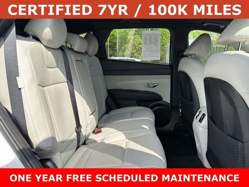 Used 2025 Hyundai Tucson Limited FWD image 11