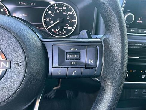 Used 2023 Nissan Rogue S AWD/4WD image 12