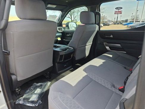Used 2025 Toyota Tundra SR5 AWD/4WD image 17