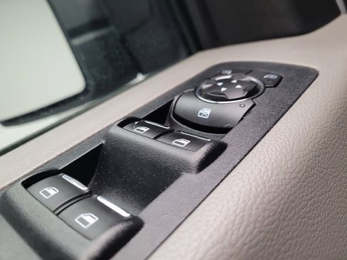 Used 2018 Ford F150 XL w/ Equipment Group 101A Mid RWD image 27