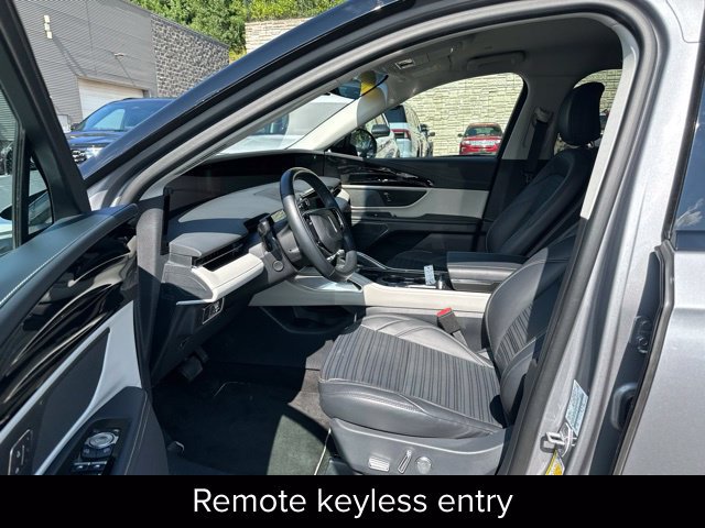 Certified 2024 Lincoln Nautilus Reserve AWD/4WD image 14