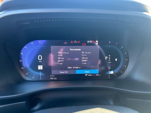 Used 2023 Volvo XC40 B5 Plus w/ Driver Assist Package image 21