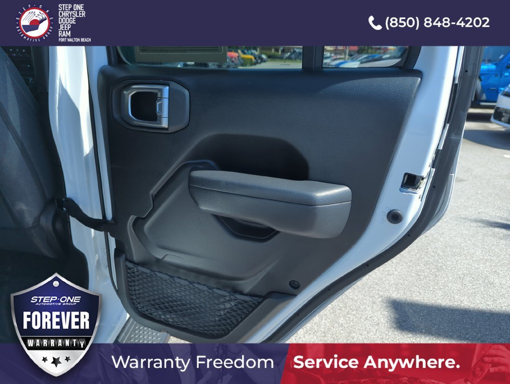 Used 2024 Jeep Wrangler Unlimited Sport AWD/4WD image 28
