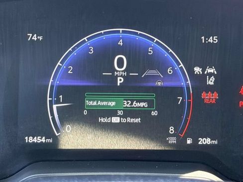 Used 2026 Toyota Corolla Cross LE FWD image 25