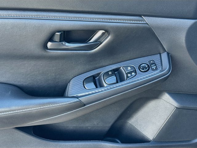 Used 2024 Nissan Sentra S FWD image 14