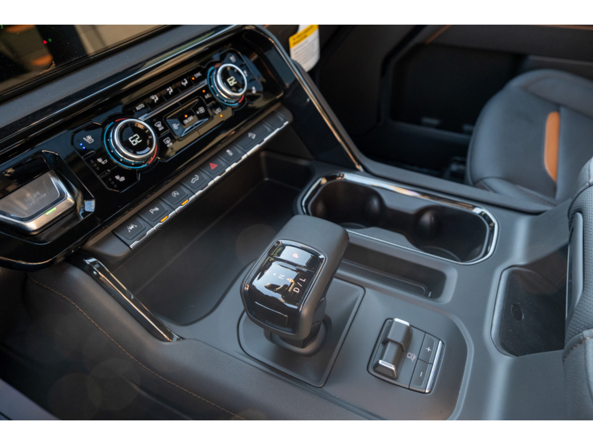 New 2026 GMC Sierra 1500 AT4 w/ AT4 Premium Package AWD/4WD image 25