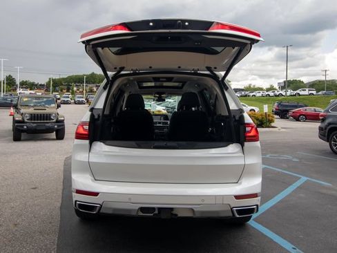 Used 2021 BMW X7 xDrive40i w/ Executive Package AWD/4WD image 23