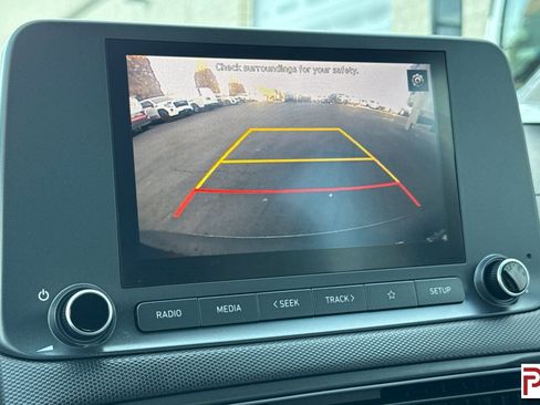 Used 2022 Hyundai Kona SEL image 22