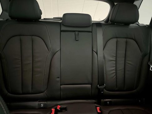 Used 2020 BMW X5 xDrive40i w/ Premium Package AWD/4WD image 13
