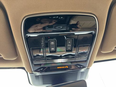 New 2026 Land Rover Range Rover Sport Dynamic SE image 28