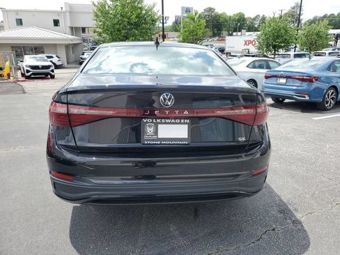New 2026 Volkswagen Jetta SE FWD image 5
