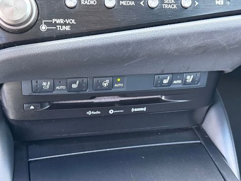 Used 2022 Lexus ES 350 w/ Premium Package image 19