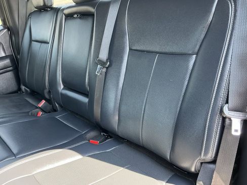 Used 2022 Ford F250 Lariat w/ Lariat Value Package image 46