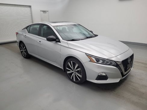 Used 2019 Nissan Altima 2.5 SR w/ SR Premium Package AWD/4WD image 11